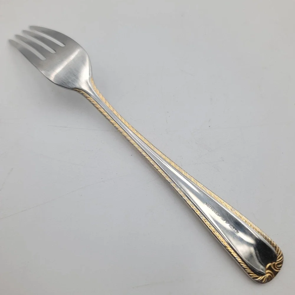 Retroneu dinner fork